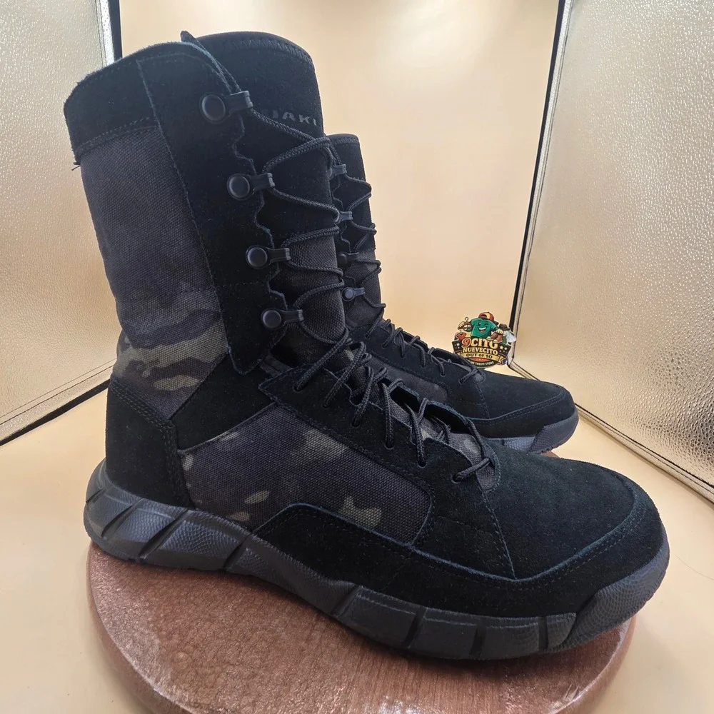 Oakley Light Assault 2 Tactical Boots Mens 11.5 Black Multicam 11188 Camo Suede